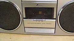 Panasonic RX-4940 - Boombox - mini ghetto blaster stereo radio/cassette player