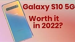 The First 5G Phone! - Samsung Galaxy S10 5G - Worth it in 2022? (Real World Review)