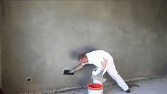 Zacieranie tynków cementowo-wapiennych pacą