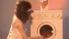 "Ojciec... prać?" Reklama Pollena 2000