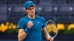 ATP Dubai: Jannik Sinner gewinnt Thriller, Denis Shapovalov souverän