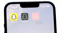 How To Change App Icon Color On iPhone! (2024)