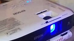 (REVIEW) epson ex3260 projector svga 3300 lumens hdmi 3LCD (amazon)