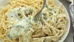 Pesto Spinach Alfredo Sauce Recipe   VIDEO