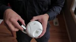 How to Replace a Smoke Detector's Batteries That Keep Beeping : Home Safety Tips