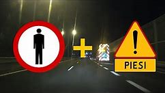 Piesi na drodze, gdzie jest zakazany ruch pieszych? Nie, to tylko oznakowanie robót drogowych.