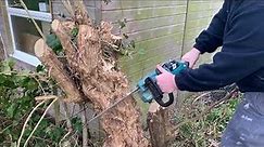 Best cordless chainsaw in the UK with a 35cm bar without question!