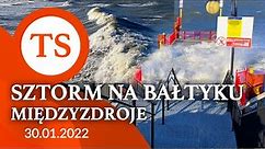 Sztorm na Bałtytku w Międzyzdrojach z plaży i molo - Styczeń 2022 - 4K