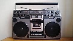 Aiwa TPR-950 vintage boombox from 1978