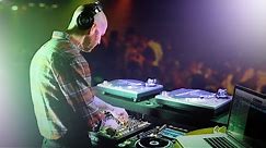 How to DJ | Part 1 | The DJ Setup and Mixer
