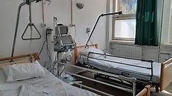 Un pensionar bolnav, fost paramedic la ISU Satu Mare, acuză un medic de la Spitalul din Carei că l-a ignorat în camera de gardă
