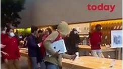 Thieves casually ransack Apple store in Palo Alto