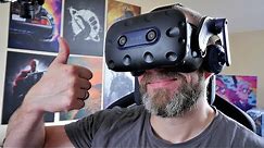 HTC Vive Pro 2 unboxing and review - with gameplay, mic test and more