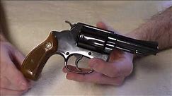 S&W Model 36 Chief's Special .38 Special Overview!