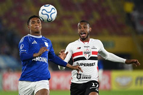 📹 São Paulo earn draw in Colombia, stay top in Copa Sul-Americana ...