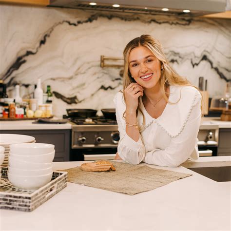 Neil Sedaka Inducted Into the Songwriters Hall of Fame 43 Years Ago ...