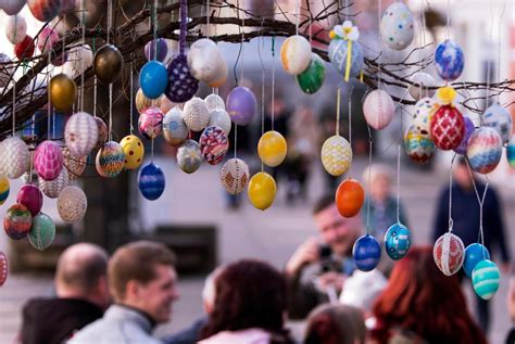 Easter eggs can be dyed and still eaten. Tips to make sure it's safe