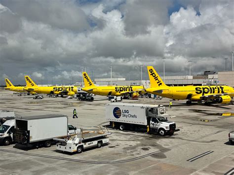 Spirit Airlines may stop flying tonight. Here’s what happens to your ticket and your money.