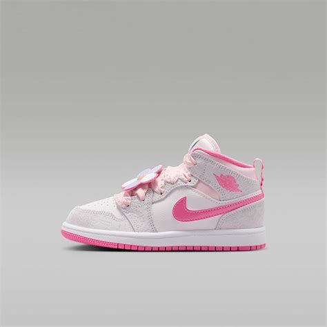 Jordan 1 Mid SE Little Kids' Shoes. Nike.com