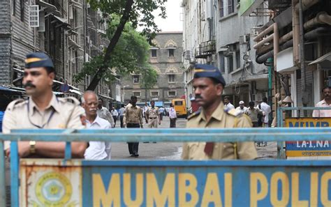 Forensic clues point to poisoning in Mumbai family deaths