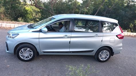 Buy Used Maruti Ertiga VXi CNG of 2023 model @ 9,69,000 INR in Delhi - 5267382 - ZigWheels.com