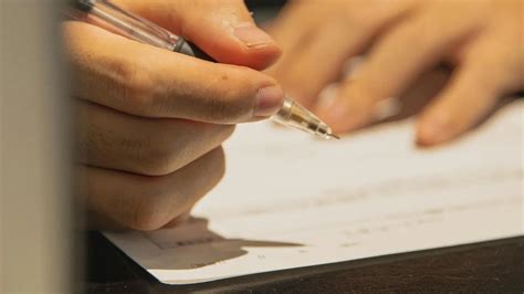 ‘Withdrawn’ second-year MBBS student hangs herself in Ahmedabad