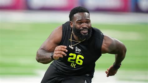 Which Texas A&M standouts shined on Day 1 of 2026 NFL Combine?