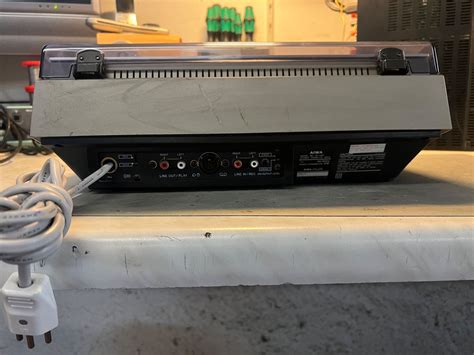 Aiwa AD-1250 Stereo Cassette Deck (1976-78) (Gebraucht) in Cossonay ...