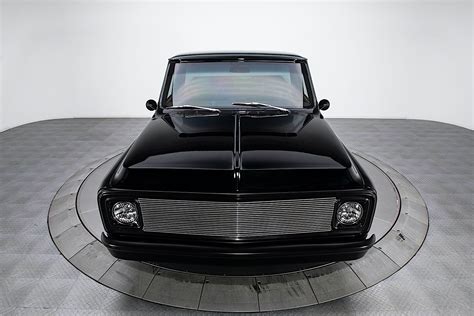All Black 1970 Chevrolet C10 Pickup Is Why Simple Is Always Better - autoevolution