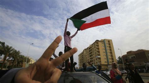Carrefour shares tumble amid France protests, boycotts over Gaza