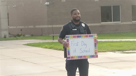 Sioux City Police Officer Hooks is starting his third year as a school ...