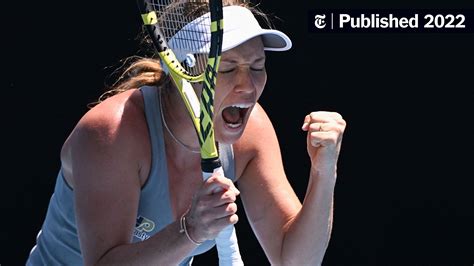 Danielle Collins Will Play Iga Swiatek in Australian Open Semifinal - The New York Times