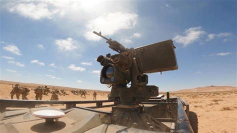 US military practices for warfare with AI and robots