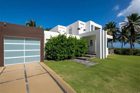 Calle 1 Punta Santiago, Humacao, PR 00791 [Updated 10/29]