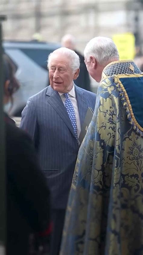 King leads the country in celebrating the Commonwealth