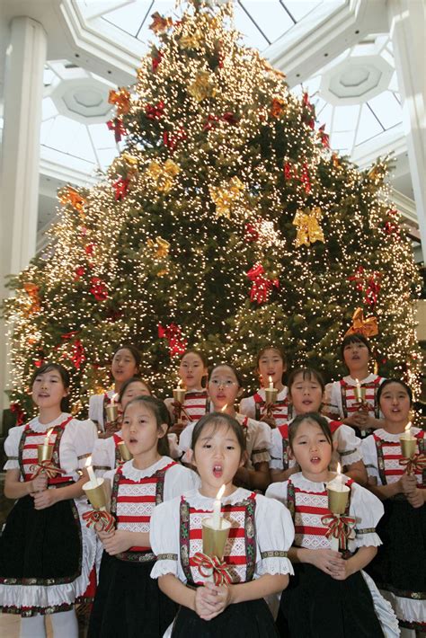 Christmas | Origin, Definition, Traditions, History, Date, Meaning ...