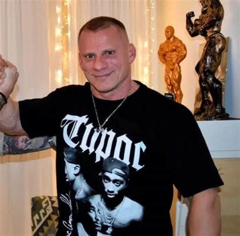 Former Mister Universe fighting for life after suffering heart attack ...