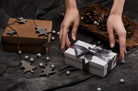 Cadouri perfecte pentru începutul de an și pentru cei care poartă ...