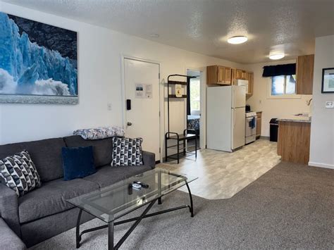 Close to airport & downtown - Appartements à louer à Anchorage, Alaska ...