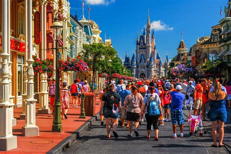Disney World responds with new changes after families boycott a ...