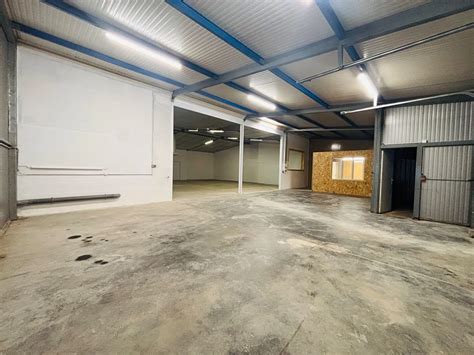 Toutes les annonces immobilier professionnel à Boussières (25)