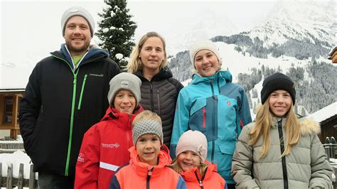 Adelboden BE – Ein konservatives Dorf (Staffel 10, Folge 2) - SRF bi de ...