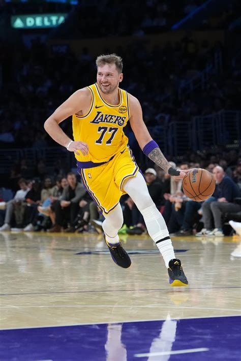 Luka Doncic To Undergo MRI On Left Hamstring Injury | Hoops Rumors