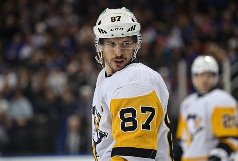Around the NHL: Sidney Crosby and Peter Forsberg swap sticks in Sweden, Adrian Kempe signs $85 ...