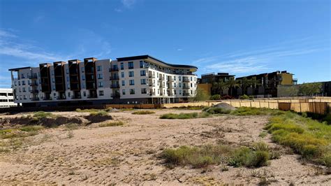 Luxury apartments going up by Scottsdale Fashion Square