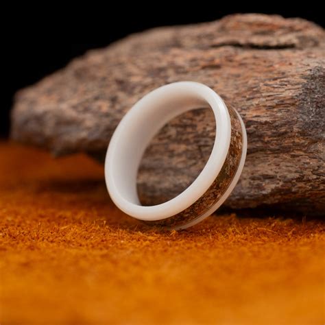 Epoch - Dinosaur Bone - White Ceramic – Runerefinery