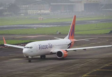 Iran says US-Israeli attacks have killed 555 people so far in Iran