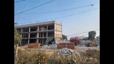 GRAP norms flouted as dust-laden construction sites operate across Gurugram