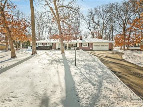 5 or More Bedroom Homes for Sale in Beloit, WI | Realtor.com®