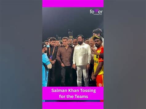 Salman Khan steals the show at the toss